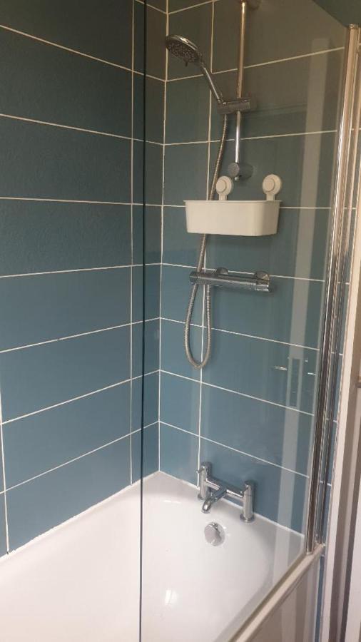 Spacious Private Room In Vibrant South London ืทอร์นตันเฮลท์ ภายนอก รูปภาพ