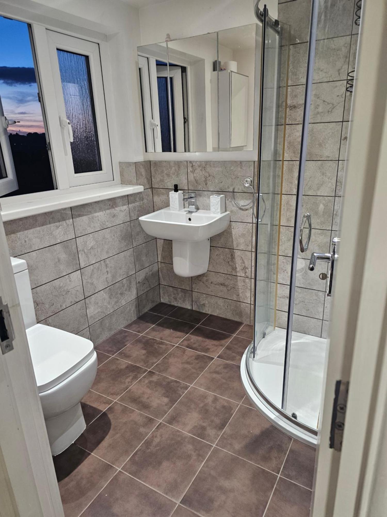 Spacious Private Room In Vibrant South London ืทอร์นตันเฮลท์ ภายนอก รูปภาพ